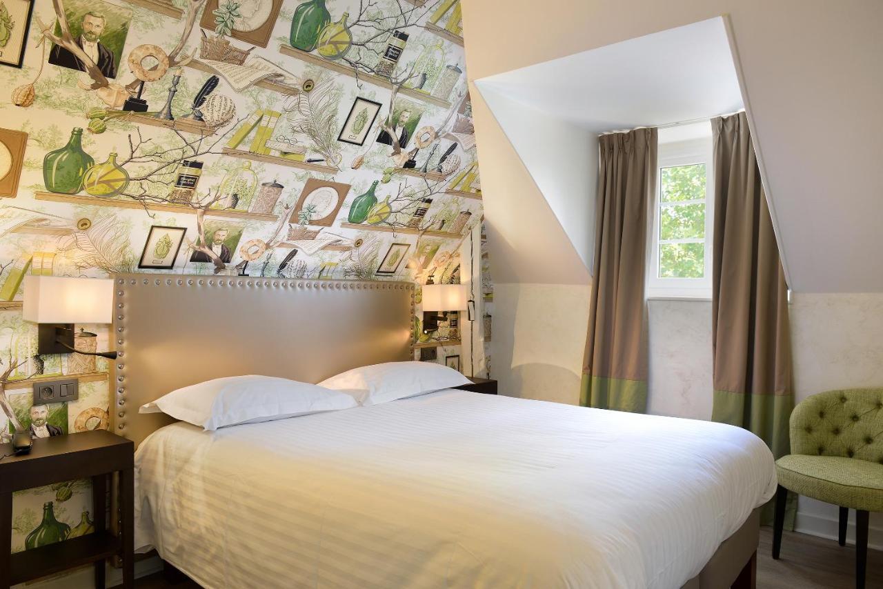 Logis Domaine De Valaudran Hotell Salbris Exteriör bild