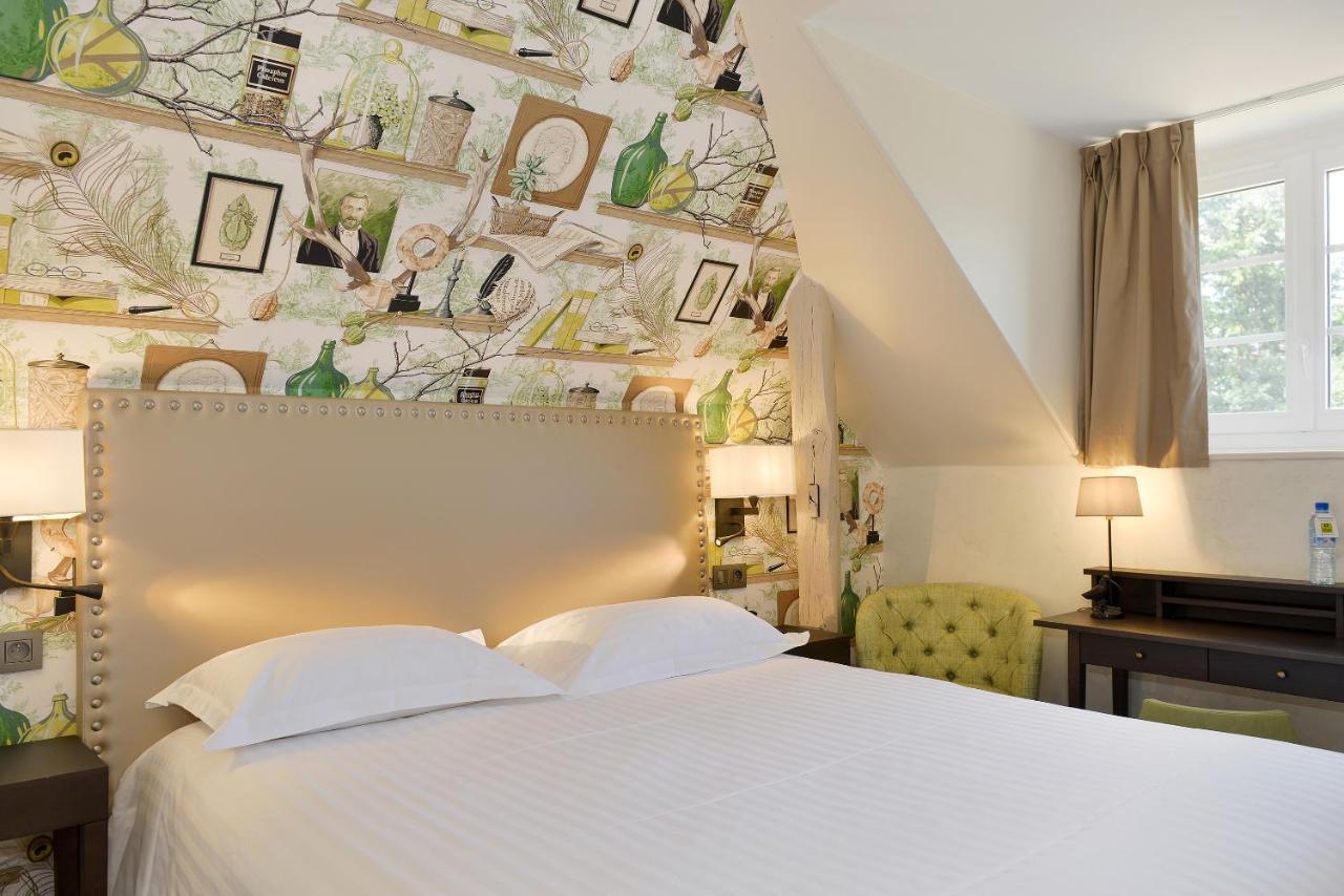 Logis Domaine De Valaudran Hotell Salbris Exteriör bild