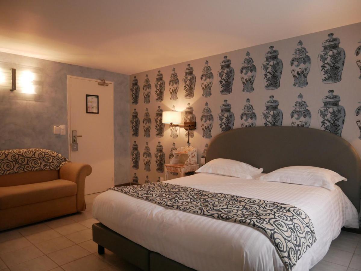 Logis Domaine De Valaudran Hotell Salbris Exteriör bild